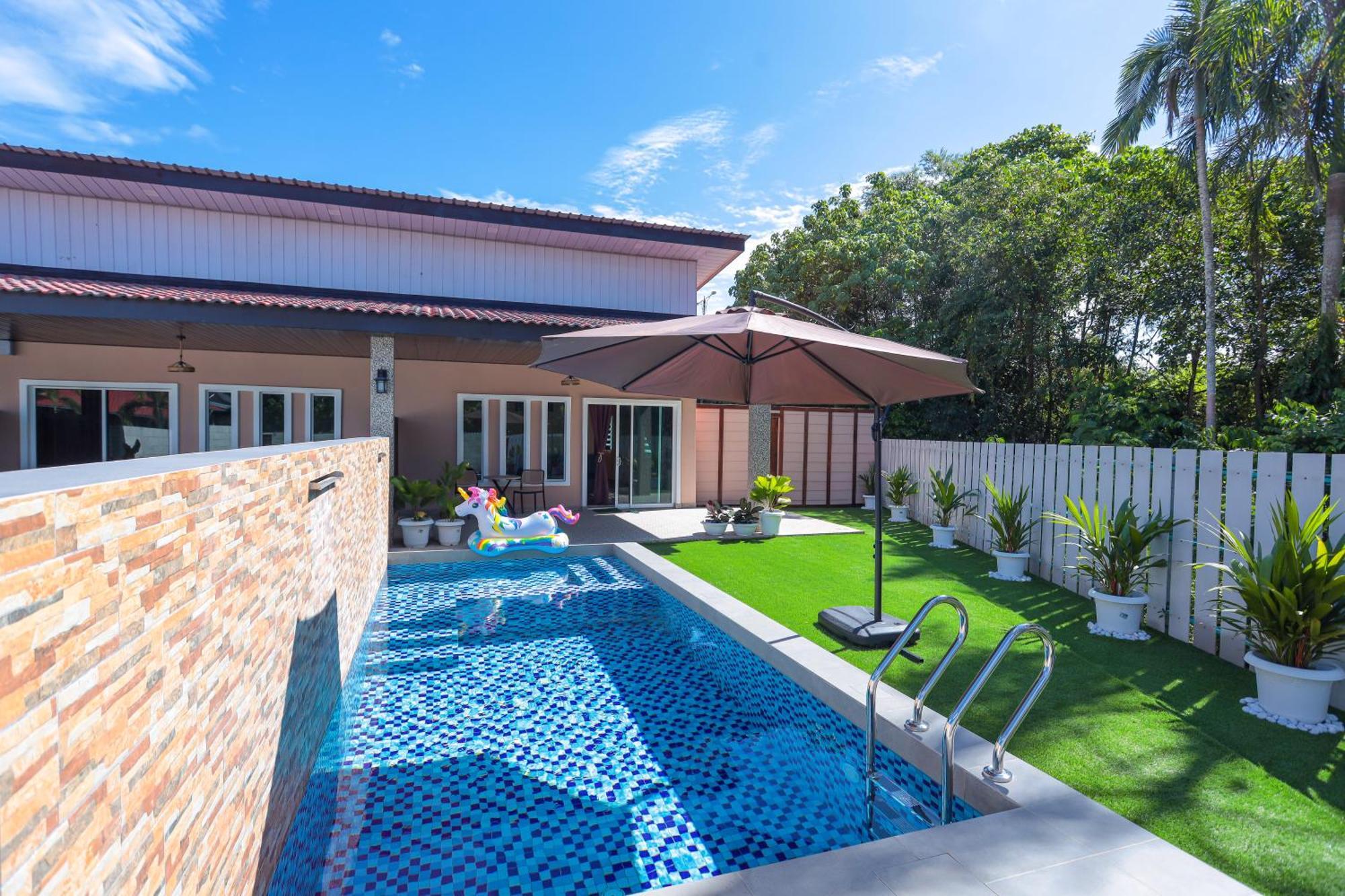 D' Village Cottage 2 - Private Pool Villa Pantai Cenang  Exteriör bild