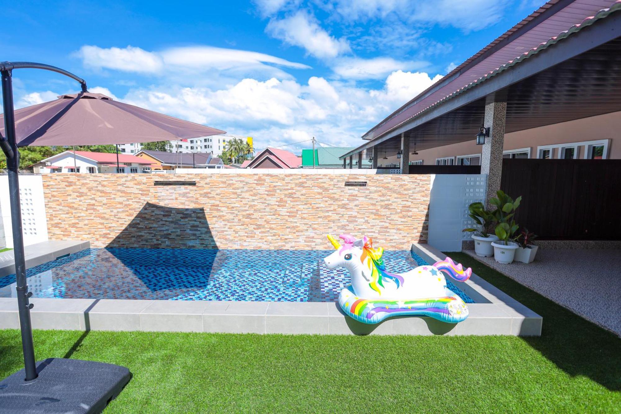 D' Village Cottage 2 - Private Pool Villa Pantai Cenang  Exteriör bild